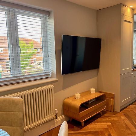 A Luxury 2 Bedroom Apartment Barnet Zewnętrze zdjęcie